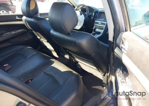 2008 Infiniti G35X z USA, uszkodzony, nr VIN JNKBV61F18M252441